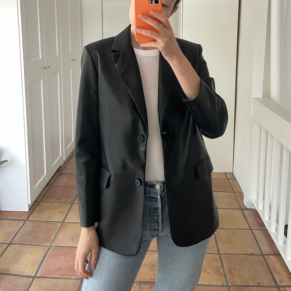 NWOT Aritzia Wilfred Memories vegan leather blazer | Size S